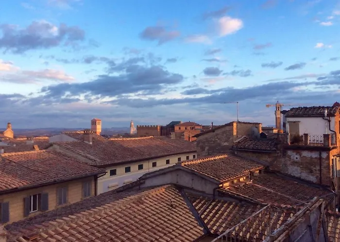 Elegant Flat With Rooftop 450 Mt From Piazza Del Campo Апартаменты *