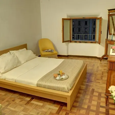 Elegant Flat With Rooftop 450 Mt From Piazza Del Campo