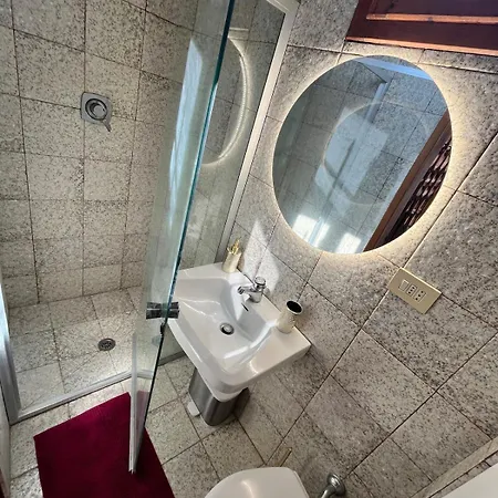 Elegant Flat With Rooftop 450 Mt From Piazza Del Campo *